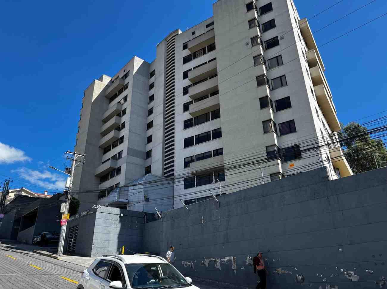 Departamento en Quito, Pichincha — fotografía oficial BIESS